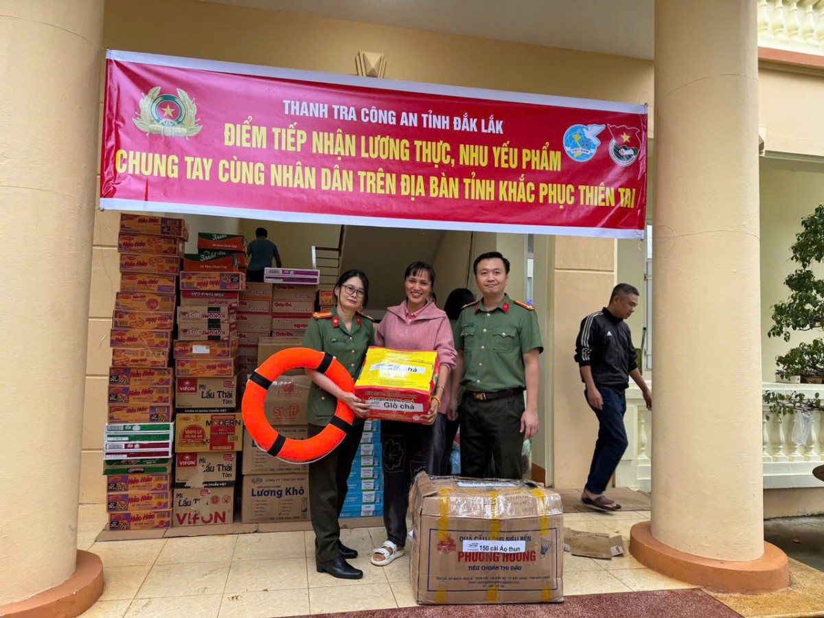 Chủ tịch tỉnh Đắk Lắk chỉ đạo cứu dân, yêu cầu tuyệt đối không để dân đói, rét