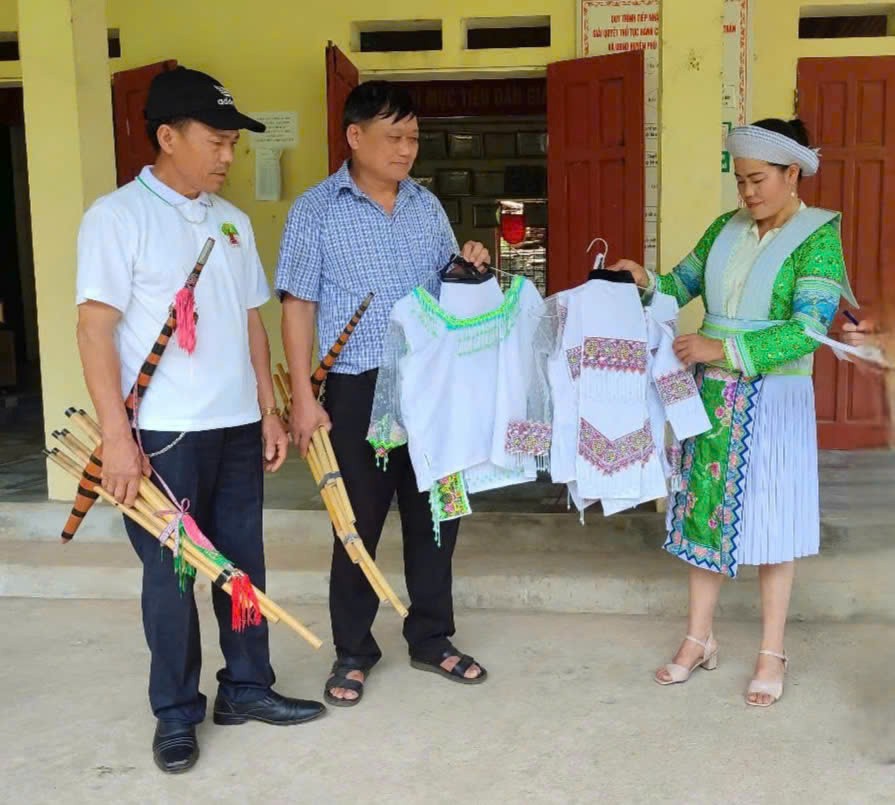 Giữ lửa văn hóa Mông giữa đời sống hiện đại ở xã Vô Tranh