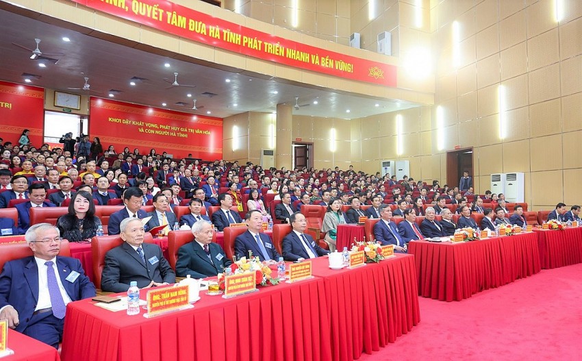 Các đại biểu tham dự đại hội