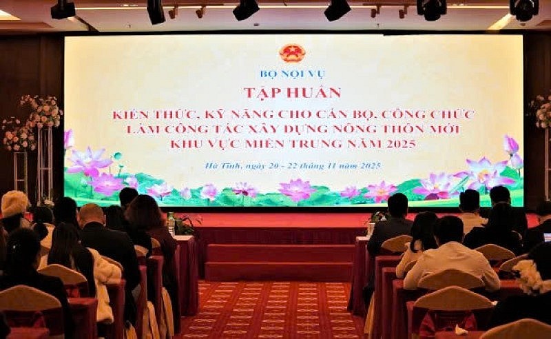 Bộ Nội vụ tổ chức hội nghị tập huấn nâng cao kiến thức, kỹ năng cho đội ngũ cán bộ, công chức làm công tác xây dựng nông thôn mới (NTM) khu vực miền Trung năm 2025 