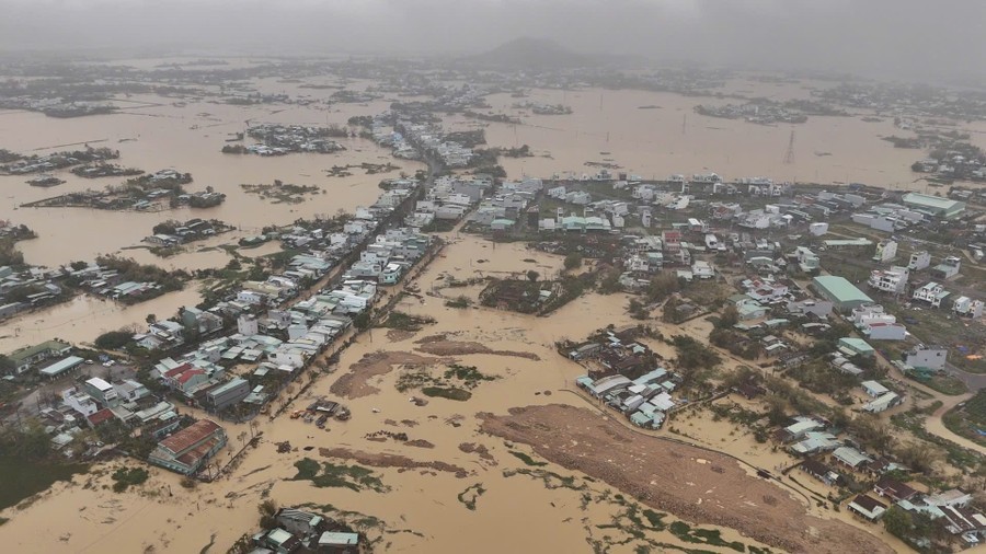 Gia Lai: Phân bổ 2.000 tấn gạo hỗ trợ người dân vùng bị thiên tai, lũ lụt