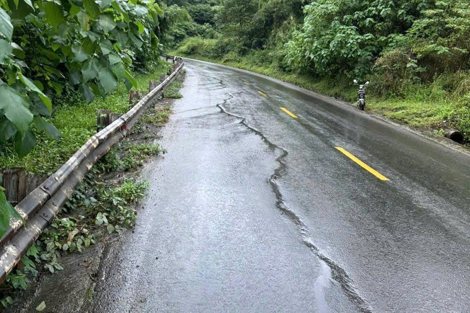 Lâm Đồng: Nhiều công trình hạ tầng, cây cối, hoa màu tại xã Quảng Phú bị thiệt hại nghiêm trọng do thiên tai