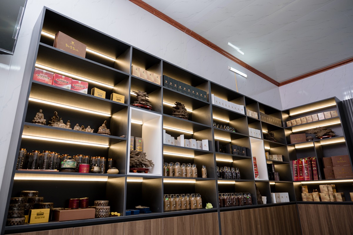 Hoa Liên Viên ra mắt chi nhánh miền Trung, mở rộng hệ thống phân phối sản phẩm từ Trầm hương