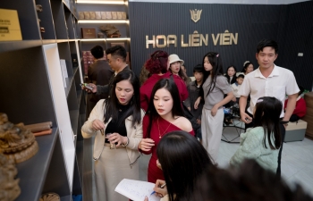 hoa lien vien ra mat chi nhanh mien trung mo rong he thong phan phoi san pham tu tram huong