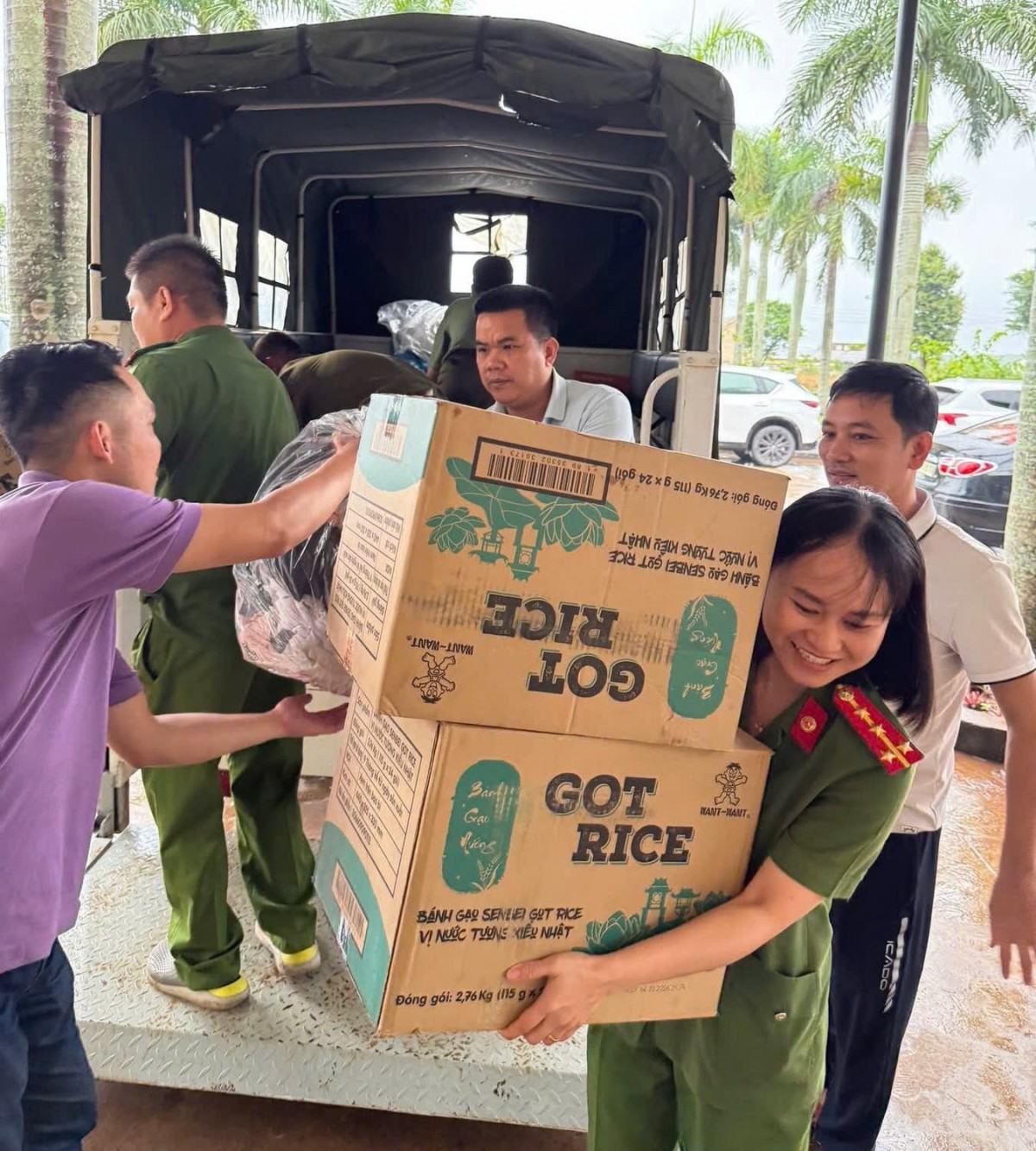 Chính quyền và Nhân dân xã Ea Kar “chung tay” hướng về đồng bào vùng lũ phía Đông Đắk Lắk