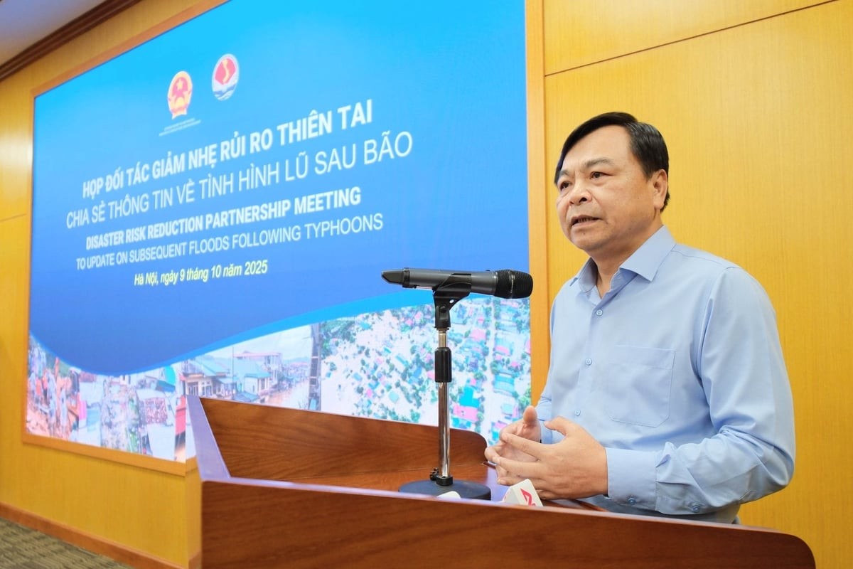 Thứ trưởng Bộ Nông nghiệp và Môi trường Nguyễn Hoàng Hiệp