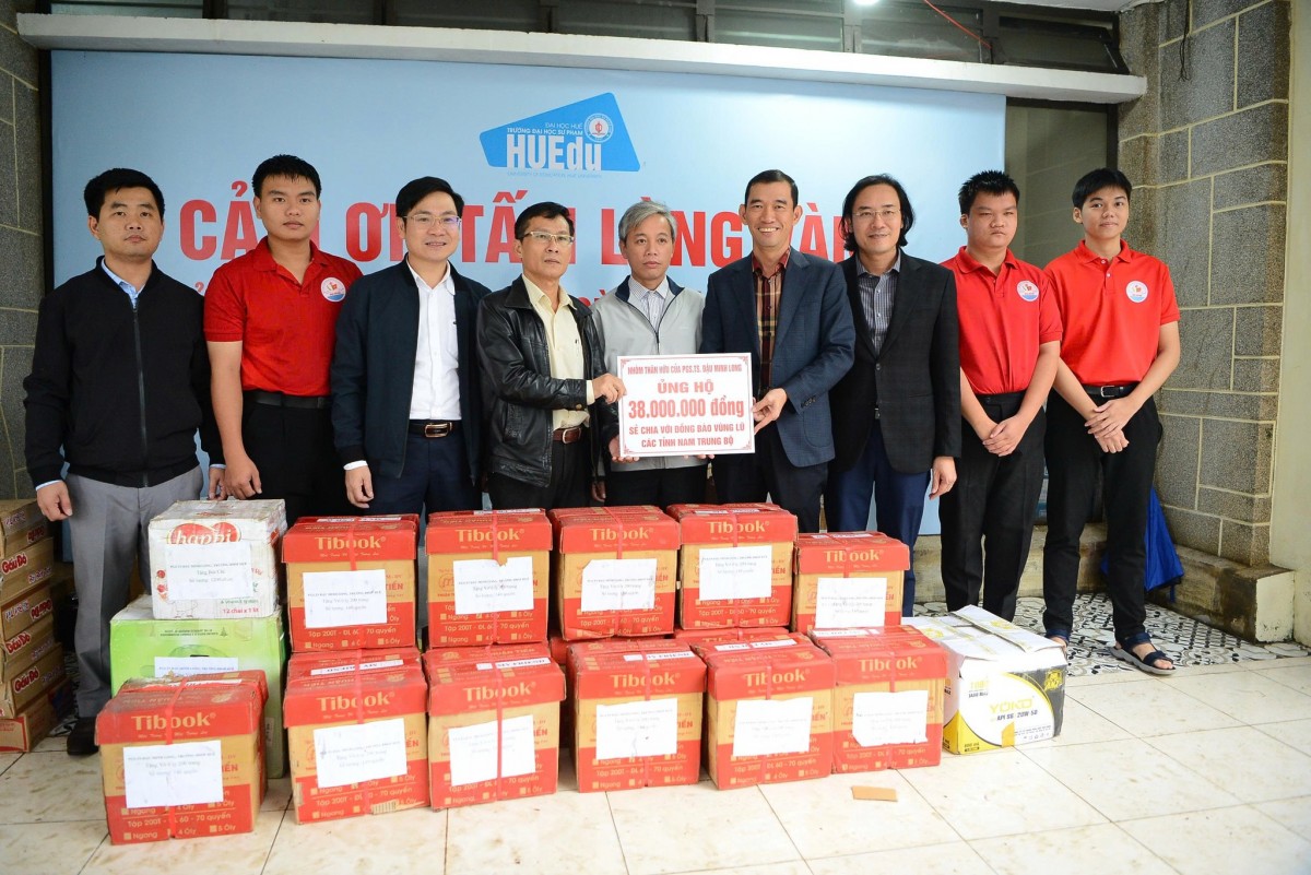 ĐHSP Huế tổ chức tri ân những tấm lòng vàng