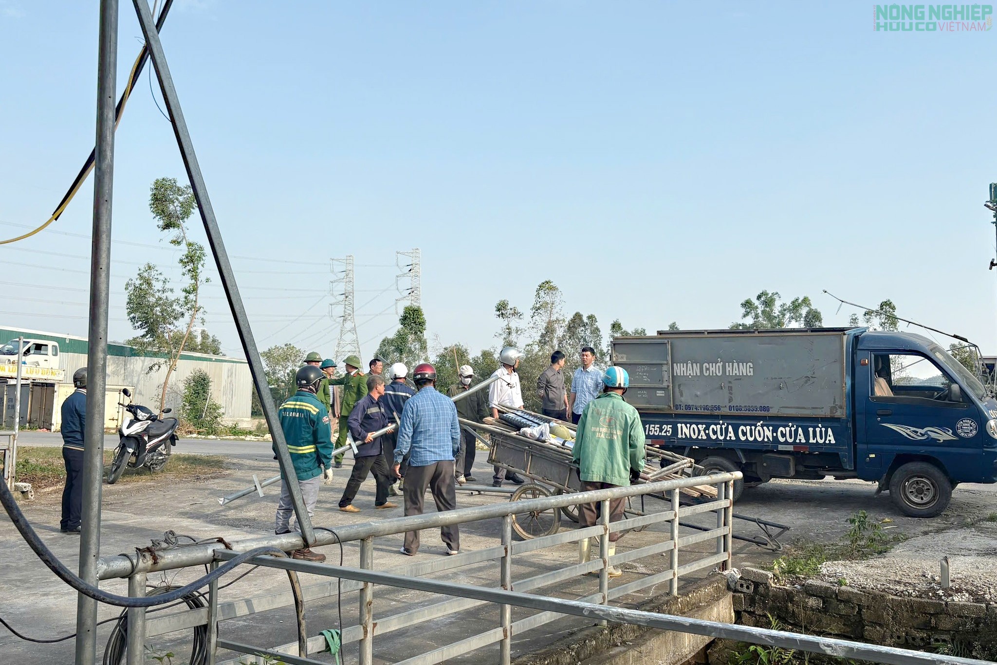 Nghệ An: Người dân tự nguyện tháo dỡ công trình lấn chiếm, kênh thủy lợi thông thoáng trở lại