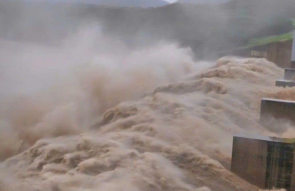 Thực hiện vận hành đưa mực nước hồ thủy điện về mực nước đón lũ trước 10 giờ ngày 28/11