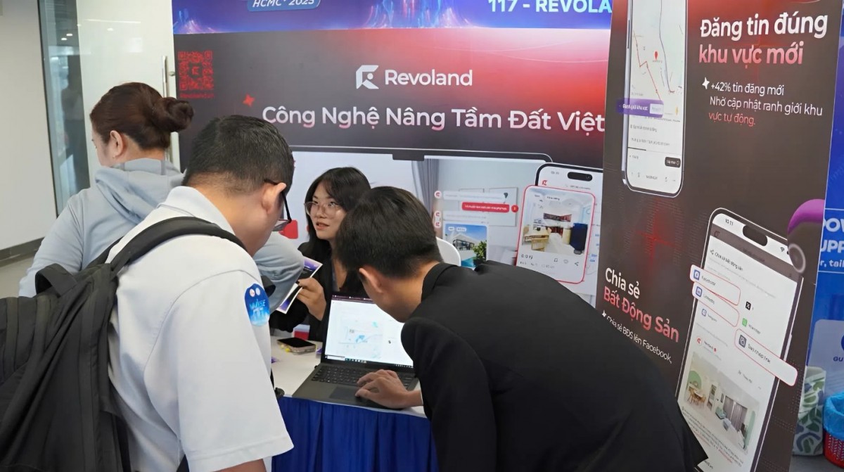 Revoland xuất hiện tại WISE HCMC+ 2025