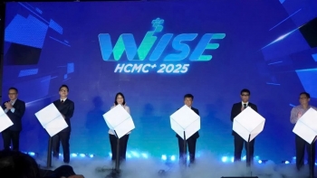 Revoland xuất hiện tại WISE HCMC+ 2025