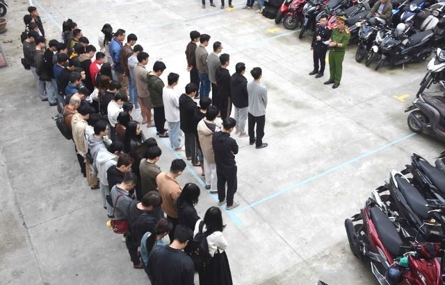 Khởi tố 63 đối tượng lập trình và vận hành sàn cờ bạc trực tuyến móc nối từ Việt Nam sang Campuchia