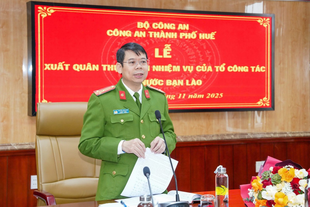 Thượng tá Nguyễn Xuân Hoàn - Trưởng phòng Cảnh sát điều tra tội phạm về ma túy Công an thành phố Huế phát biểu tại buổi Lễ