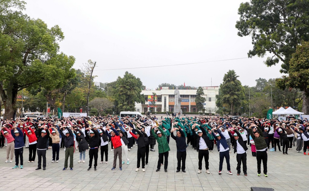 Cao Bằng: Hơn 1.000 người tham gia Chương trình Toàn dân tập thể dục thể thao năm 2025