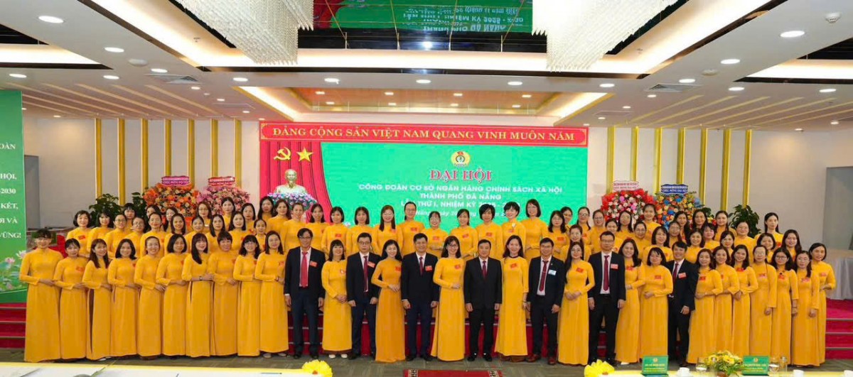Hơn 150 đại biểu tham dự Đại hội Công đoàn cơ sở NHCSXH thành phố Đà Nẵng nhiệm kỳ 2025–2030.