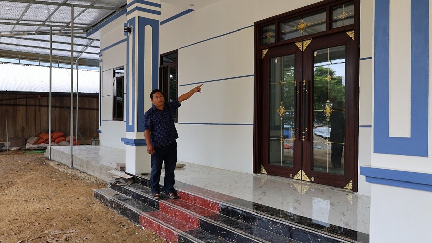 Gia đình anh Thao Văn Tông, bản Pù đứa 