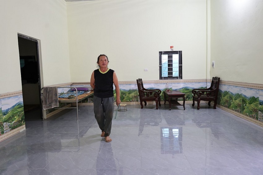 Những đứa con biết nghe lời, chăm chỉ lao động và học tập đã đưa kinh tế gia đình ông Xay trở thành điểm sáng của bản Khằm 1. 