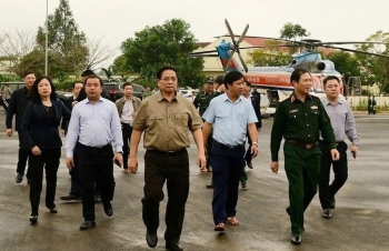 Thủ tướng Phạm Minh Chính chỉ đạo tái thiết, ổn định đời sống người dân vùng tâm lũ
