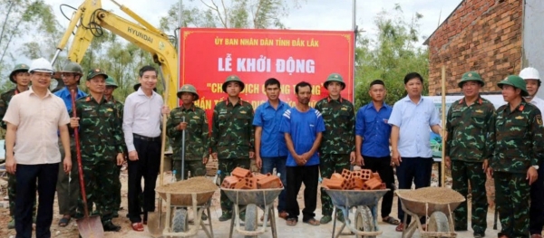 Khởi động “Chiến dịch Quang Trung” thần tốc xây dựng, sửa chữa nhà ở cho dân vùng lũ