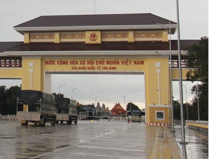 Tây Ninh quyết tâm đưa thương mại biên giới thành động lực phát triển kinh tế giai đoạn 2026-2030, tầm nhìn đến 2050