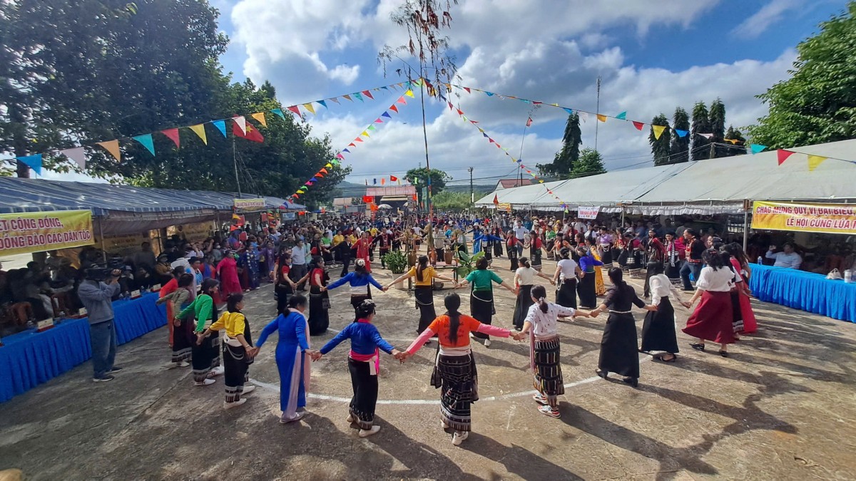 Lâm Đồng: Xã Đắk Sắk tổ chức Lễ hội cúng lúa mới năm 2025