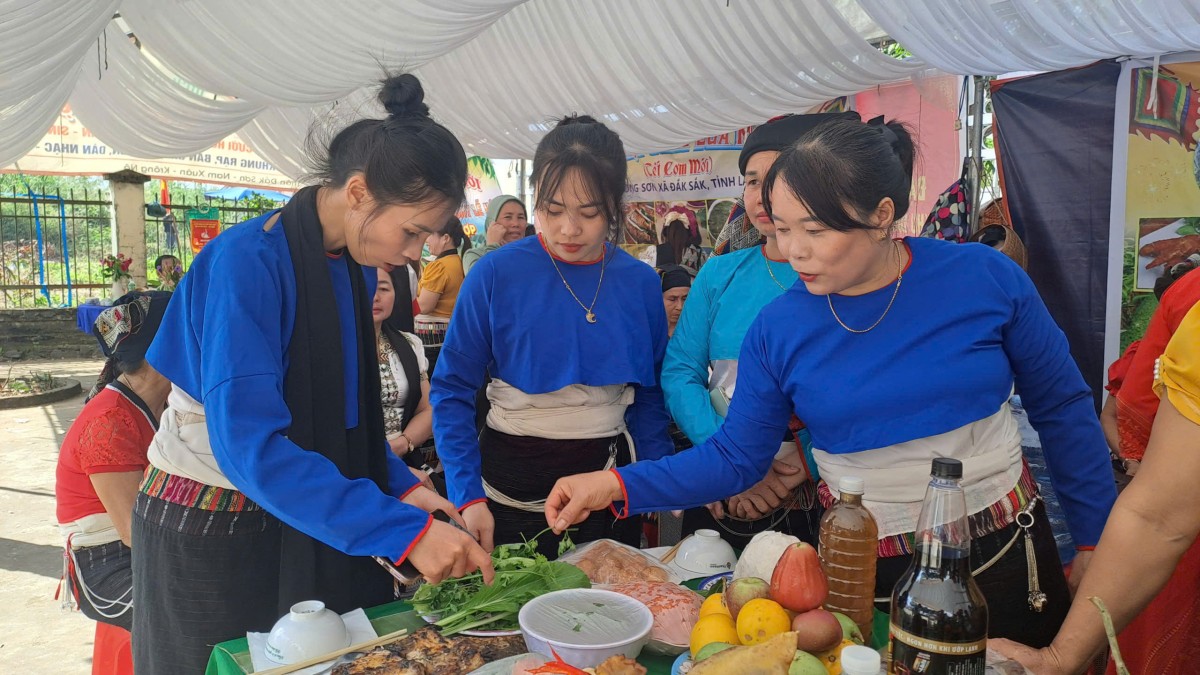 Lâm Đồng: Xã Đắk Sắk tổ chức Lễ hội cúng lúa mới năm 2025