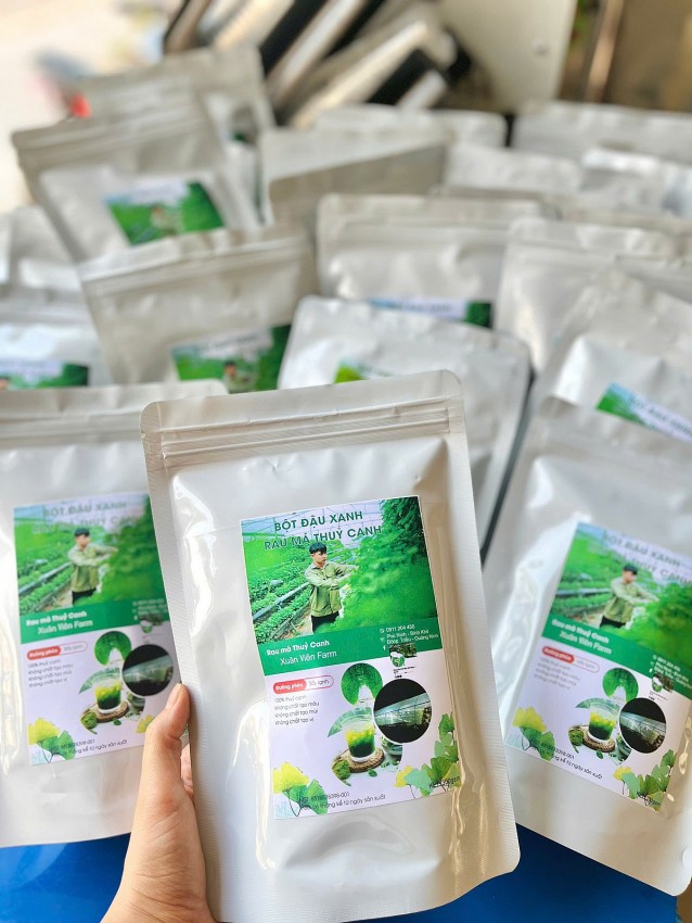 Sản phẩm bột rau má thủy canh của anh Hùng.