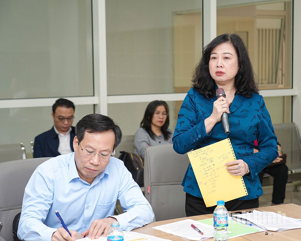 Phó Thủ tướng kiểm tra tiến độ hoàn thành các hạng mục tại 02 bệnh viện Bạch Mai và Việt Đức cơ sở 2