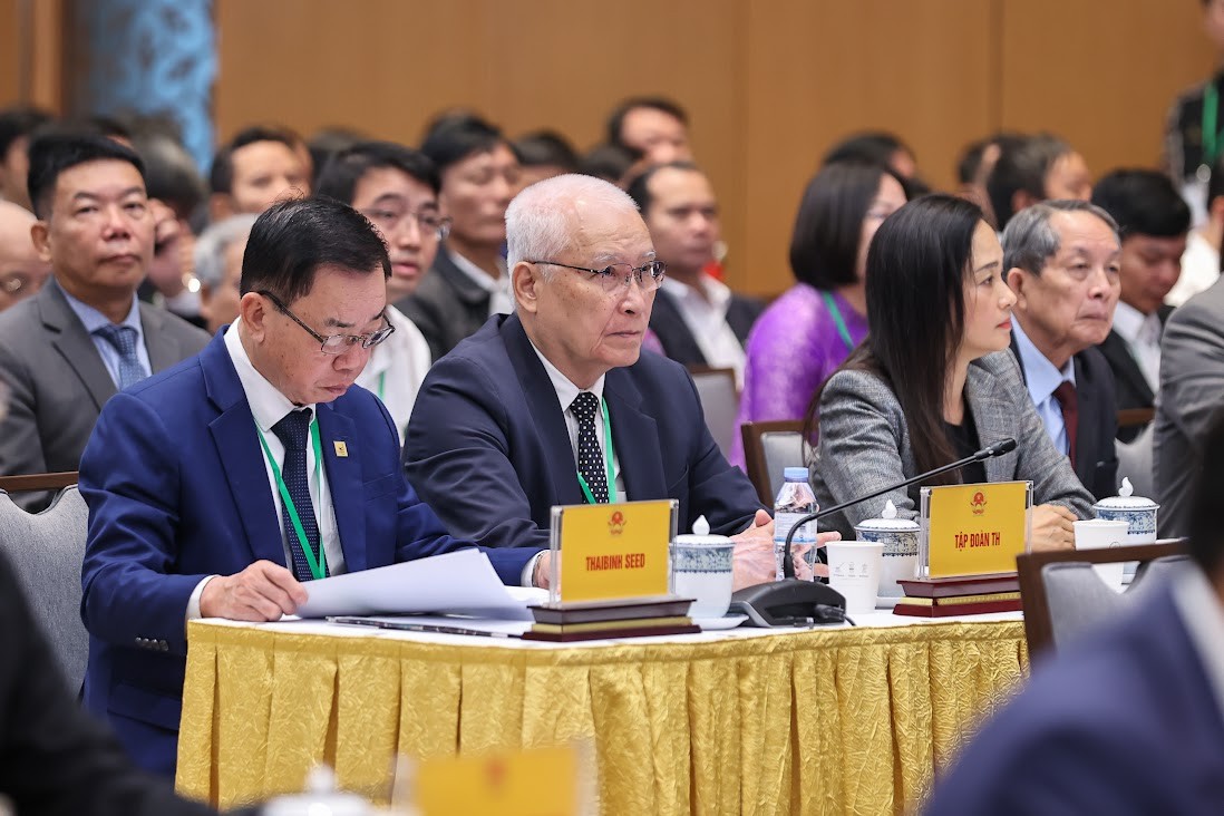 Giải pháp hỗ trợ vốn cho nông dân phát triển nông nghiệp công nghệ cao, hữu cơ, tuần hoàn, phát thải thấp