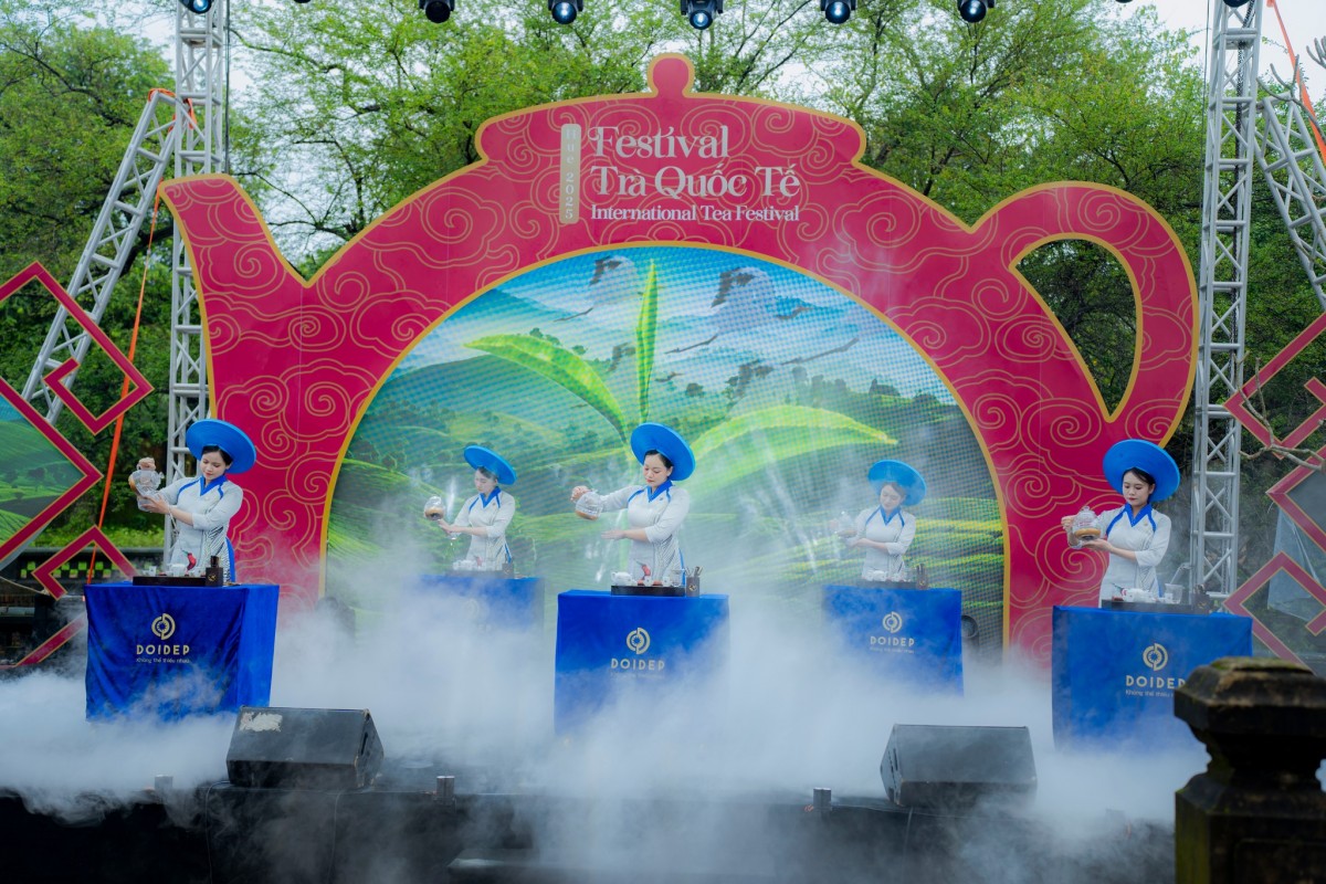 Nâng tầm tinh hoa Trà Việt trong không gian Di sản Cố đô Huế