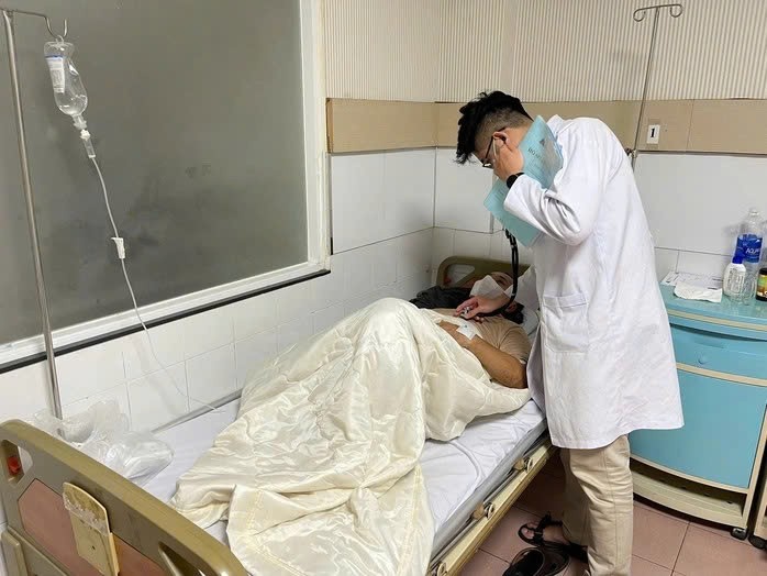 Cục An toàn thực phẩm yêu cầu điều tra, xử lý vụ nghi ngờ ngộ độc thực phẩm tại Lâm Đồng