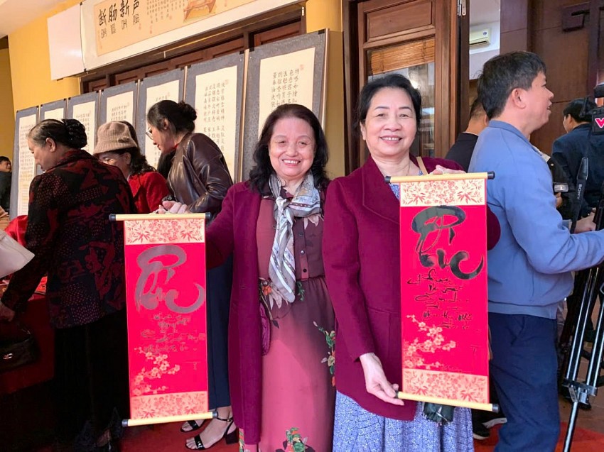 Long trọng khai mạc Trưng bày chuyên đề “Đại thi hào Nguyễn Du - Ngàn năm nhớ mãi”