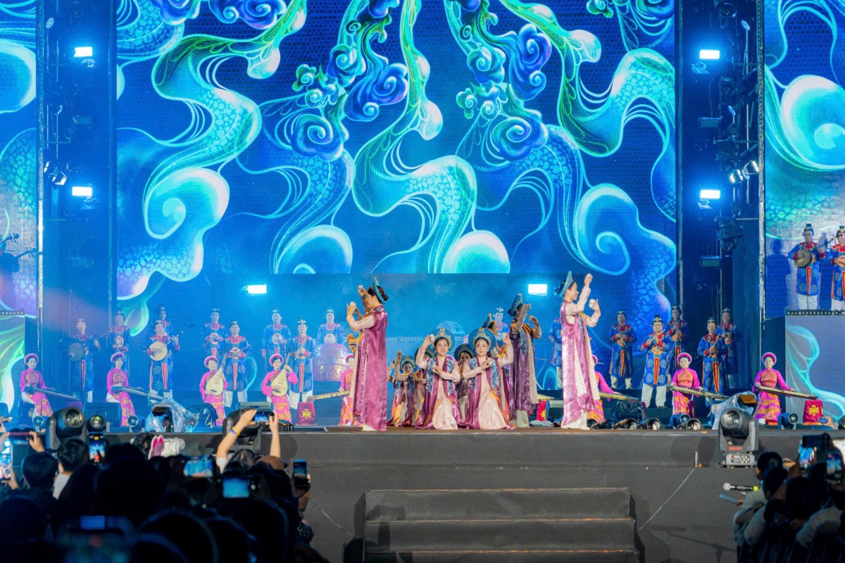 Du lịch Huế - một năm du lịch sôi động, giàu bản sắc và thành công