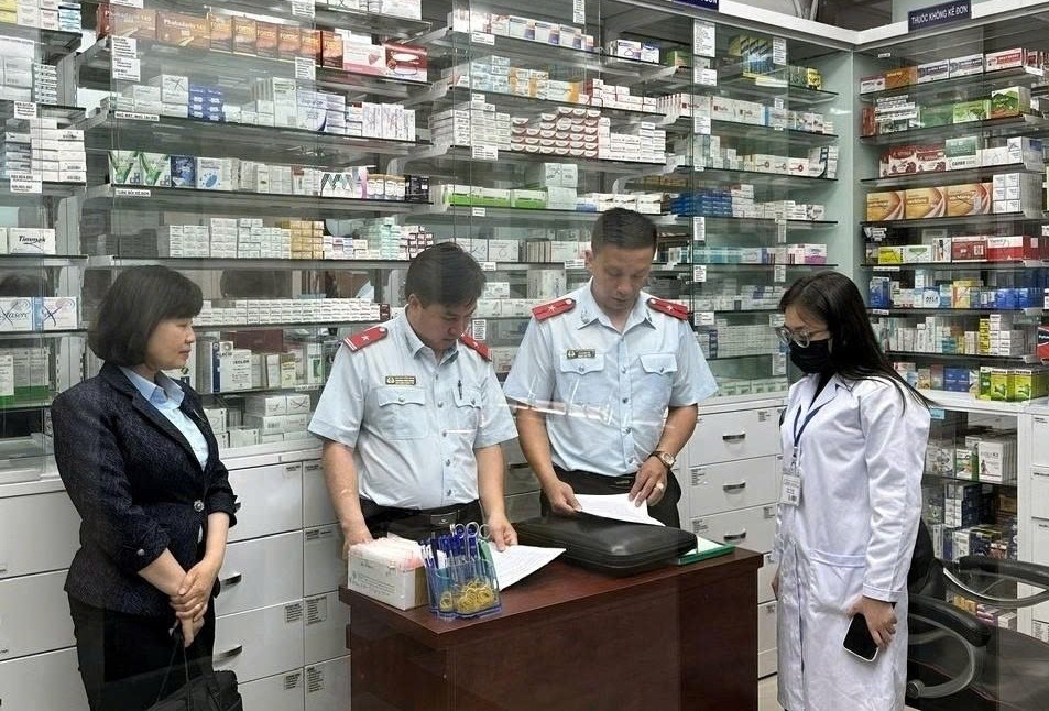 Lâm Đồng: Nâng cao hiệu quả công tác chống buôn lậu, gian lận thương mại và hàng giả trong lĩnh vực y tế