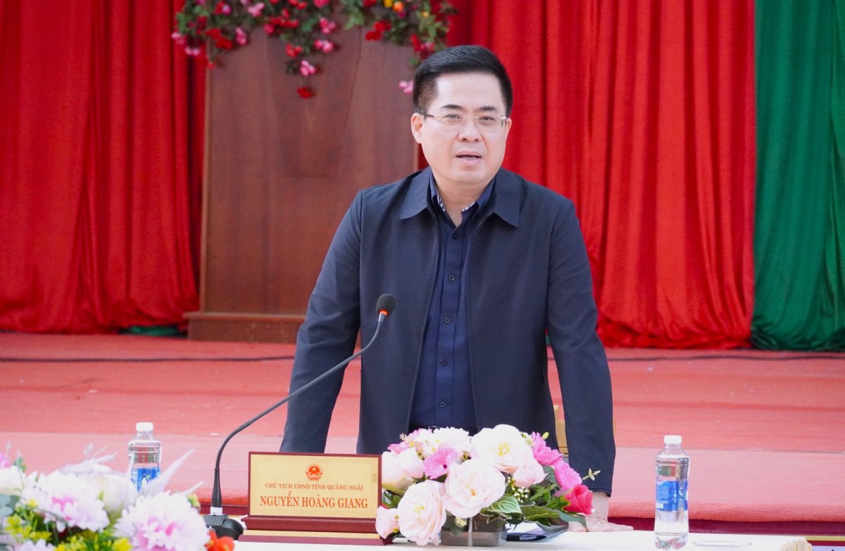 Phó Bí thư Tỉnh ủy, Chủ tịch UBND tỉnh Nguyễn Hoàng Giang phát biểu kết luận tại cuộc họp