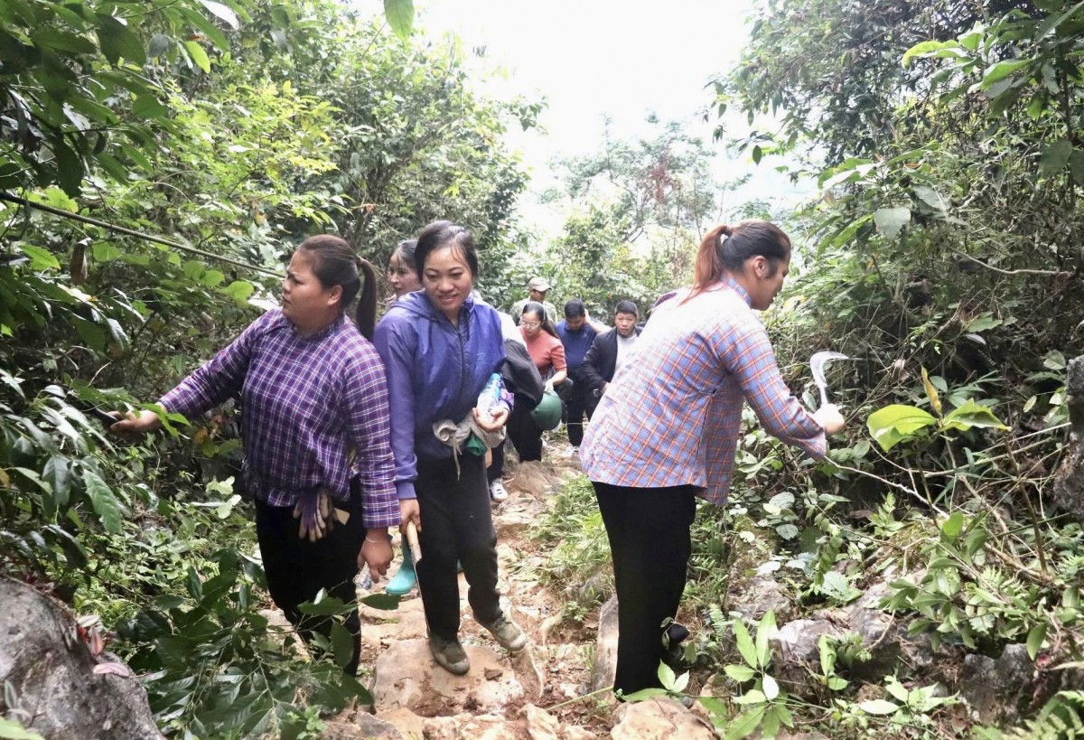 “Luỹ thép” lòng dân nơi tuyến đầu Tổ quốc – Kỳ cuối: Giữ lửa niềm tin nơi biên cương