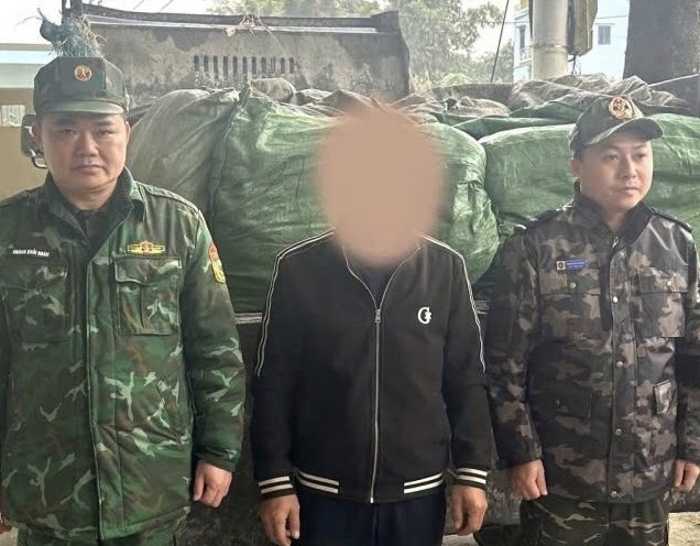 Cao Bằng: Thu giữ 880 kg lá thuốc lá khô không rõ nguồn gốc