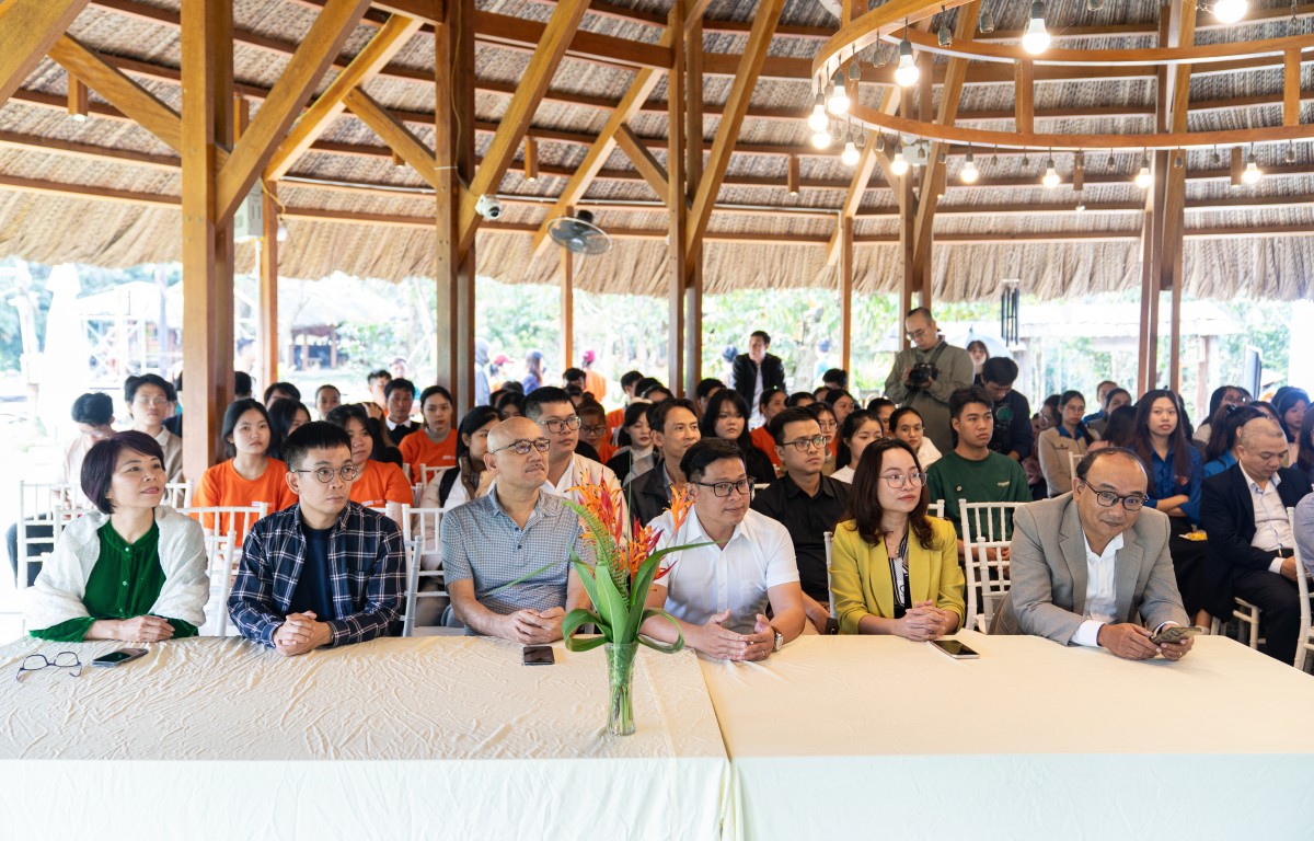 Chung tay kiến tạo lộ trình xây dựng đô thị không chất thải nhựa