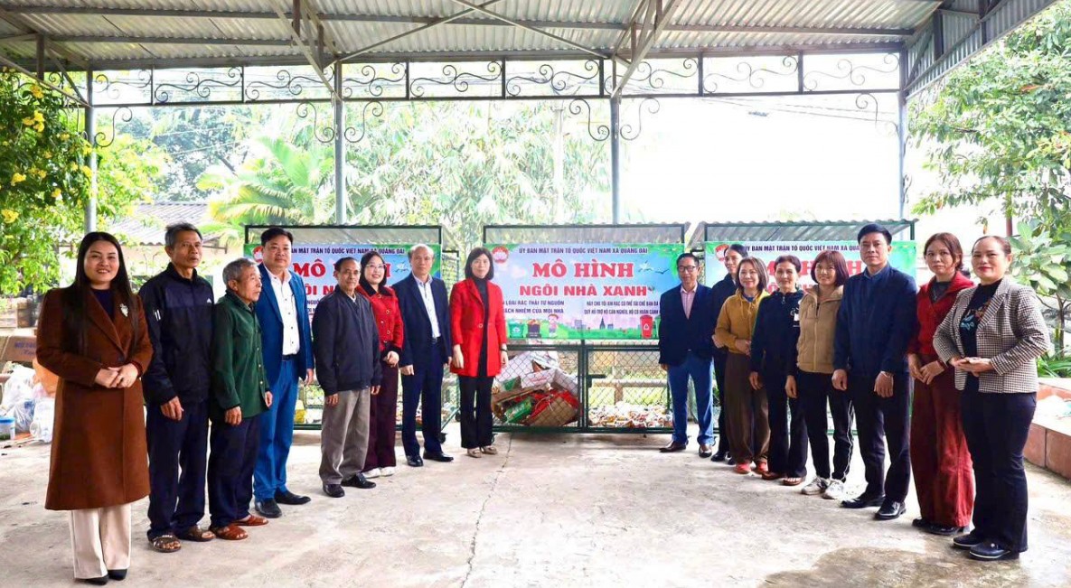 Hà Nội: Xã Quảng Oai ra mắt mô hình “Ngôi nhà xanh” từng bước phân loại rác tại nguồn