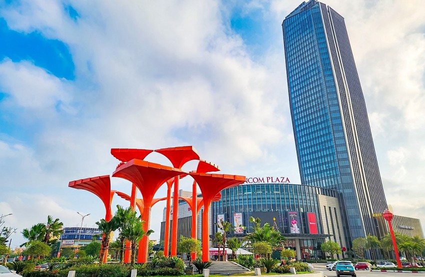 Tháp Hoa Đăng - Cụm biểu tượng văn hóa gây tranh cãi ở Hà Tĩnh