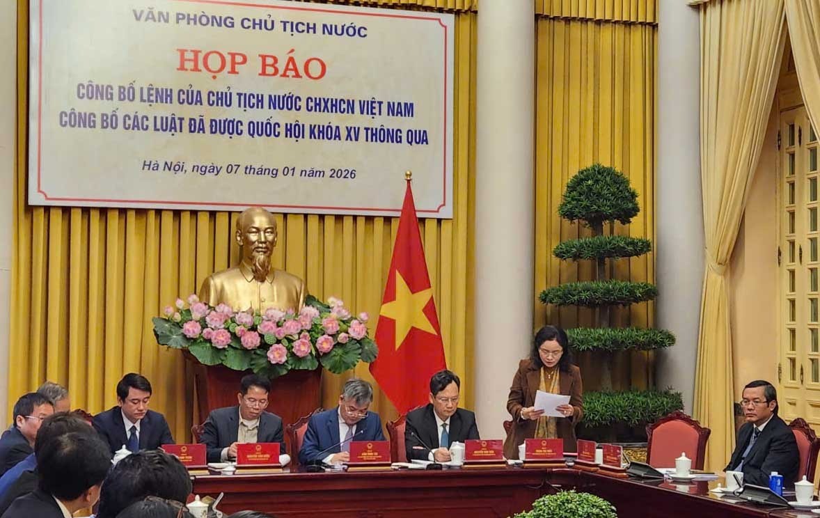 Từ 1/1/2027, người được cấp thẻ nhà báo lần đầu phải qua lớp bồi dưỡng