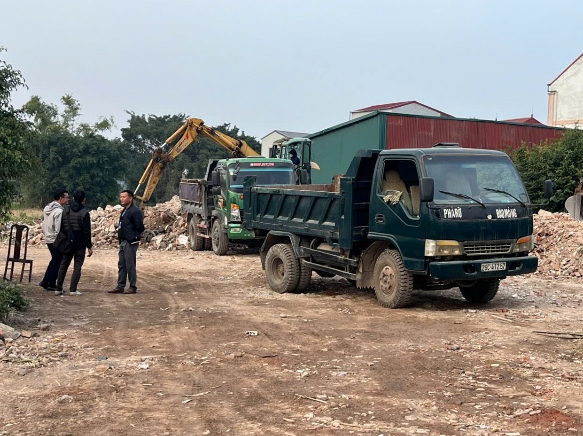 Trả lại màu xanh đất lúa tại xã Đại Thanh bằng sức mạnh kỷ cương