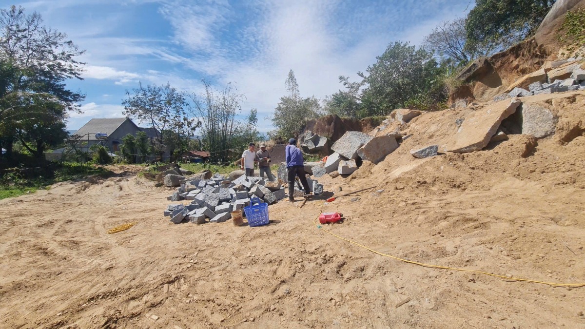 Đắk Lắk: Cần xử lý nghiêm tình trạng khai thác đất, đá trái phép trên địa bàn xã Liên Sơn Lắk
