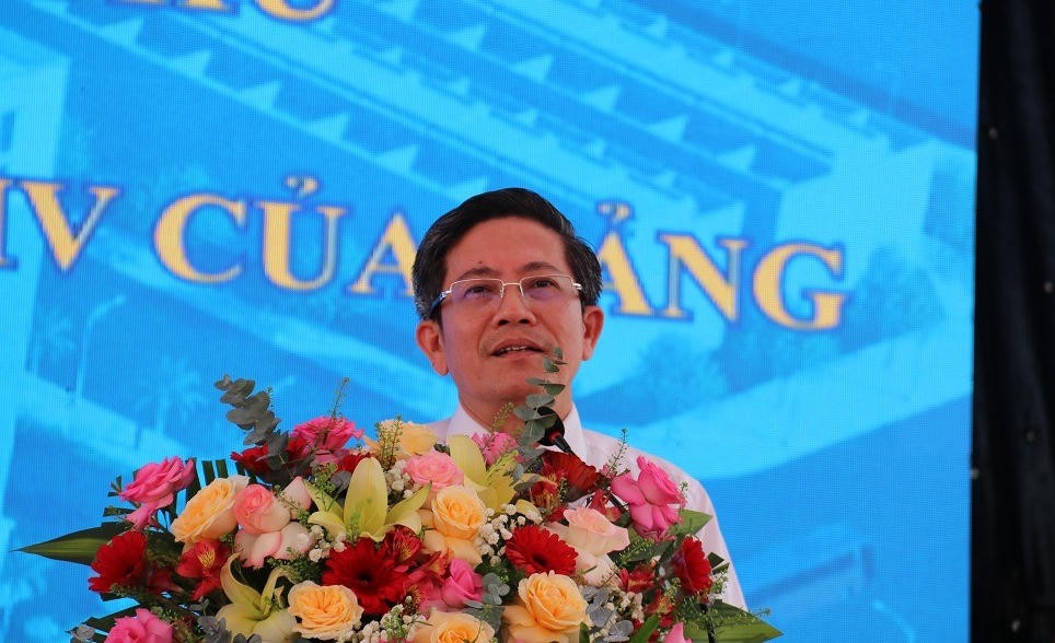 Phó Chủ tịch UBND TP Đà Nẵng Trần Nam Hưng phát biểu tại buổi lễ. 