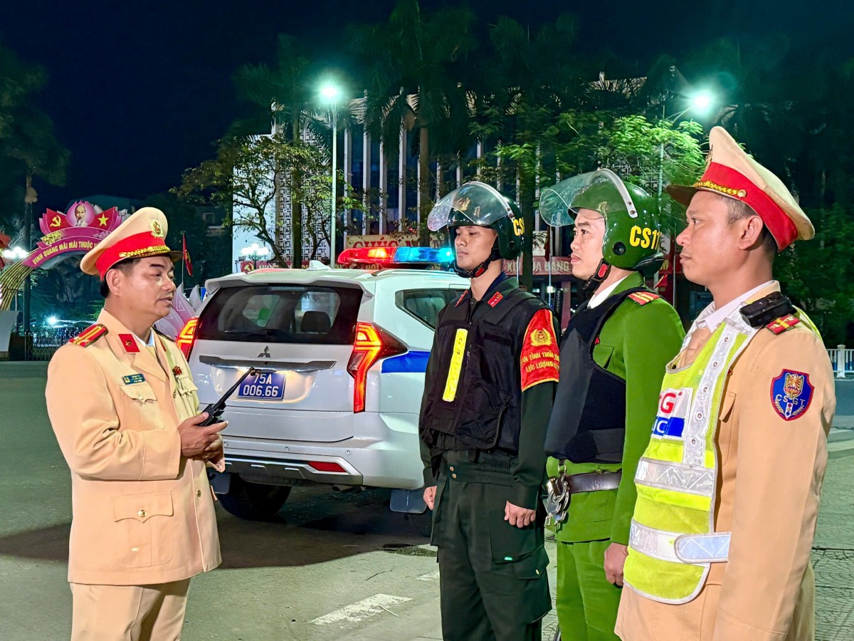 Công tác bảo đảm trật tự, an toàn giao thông được triển khai đồng bộ, quyết liệt...