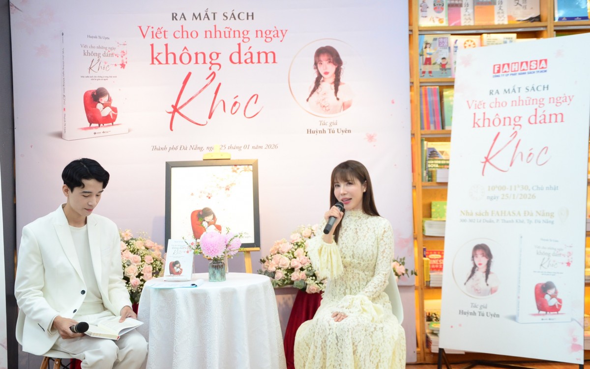 “Viết cho những ngày không dám khóc”: Tiếng nói dịu dàng của người trẻ xa xứ