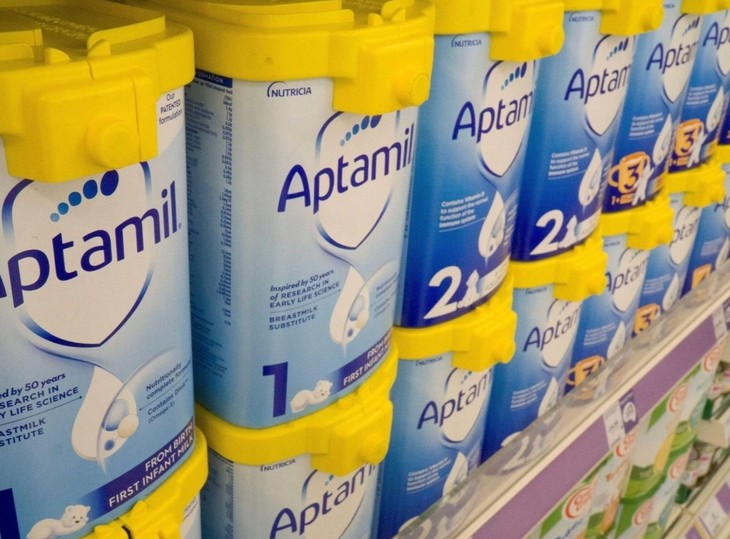 Bộ Y tế yêu cầu ngừng tiêu thụ sữa Aptamil nhiễm độc tố