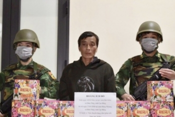 Cao Bằng: Bắt giữ đối tượng vận chuyển 54 kg pháo hoa nổ trái phép