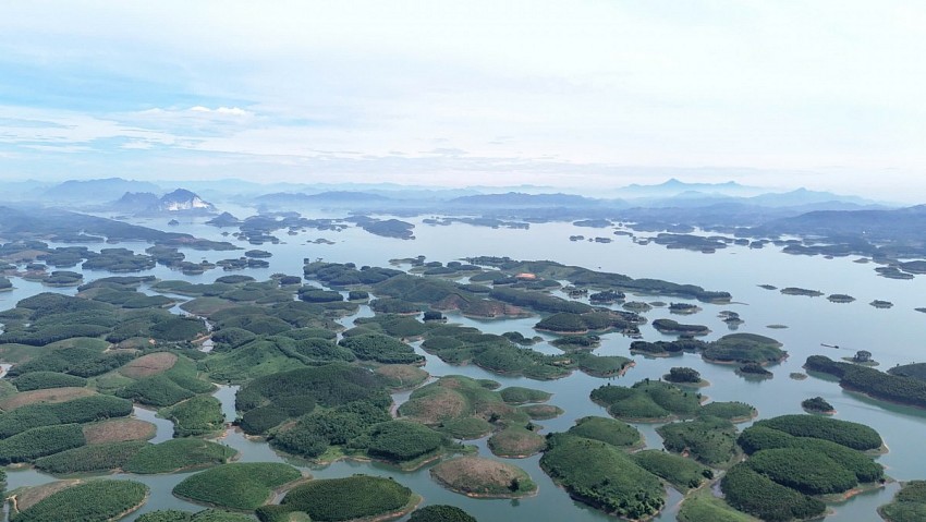 Lào Cai phê duyệt danh mục 327 hồ, ao, đầm không được san lấp