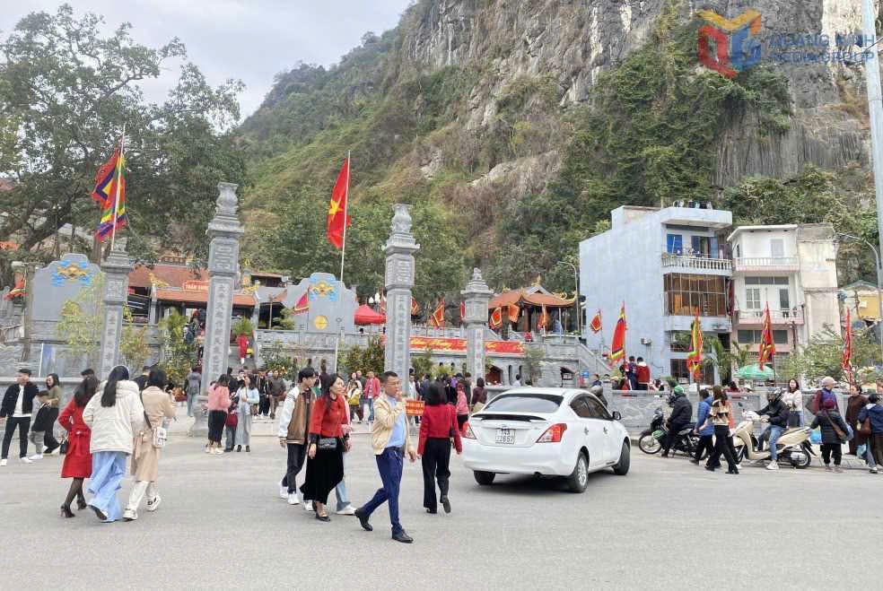 Quảng Ninh gìn giữ và lan tỏa giá trị văn hóa bản địa. Di sản – nền tảng cho kinh tế văn hóa bền vững